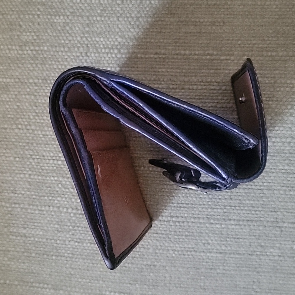 Coach Y2K Buckle Wallet - Picture 15 of 16
